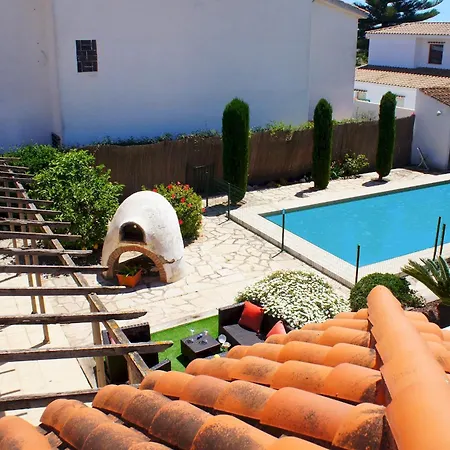 Mario 8 Con Piscina Privada Aa Y Wi-fi. Holiday home
