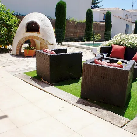 Mario 8 Con Piscina Privada Aa Y Wi-fi. Holiday home Vinaros