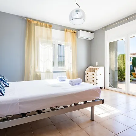 Casa vacanze Mario 8 Con Piscina Privada Aa Y Wi-fi. *